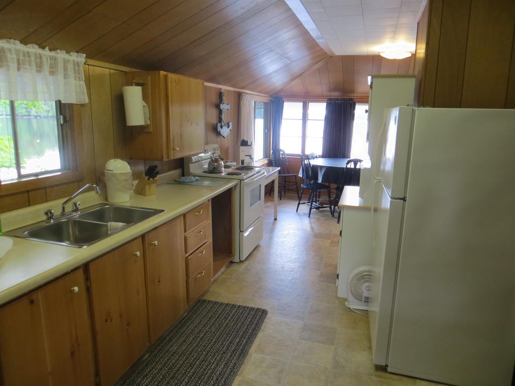 Bondi Village Cottage Resort Lake of Bays Eksteriør bilde