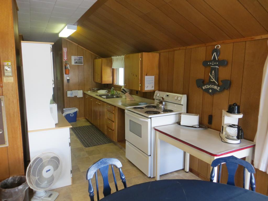 Bondi Village Cottage Resort Lake of Bays Eksteriør bilde
