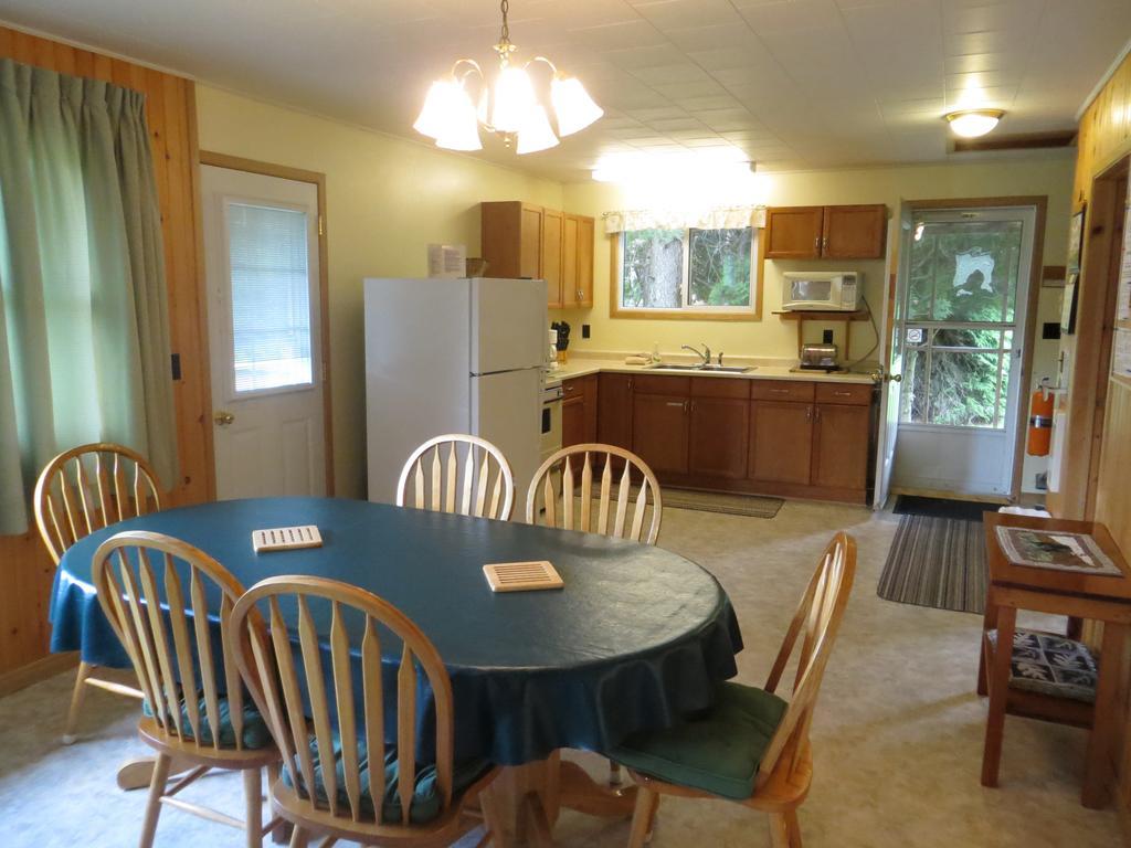 Bondi Village Cottage Resort Lake of Bays Eksteriør bilde